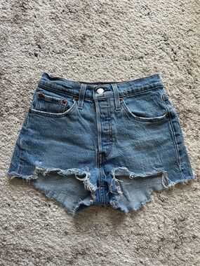 Levi’s denim shorts
